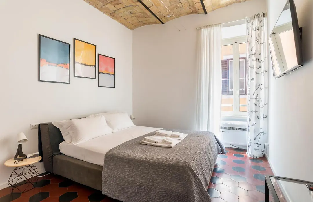 Half Palace, Relaxing Apartment In Rome San Lorenzo-1