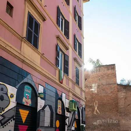 Half Palace, Relaxing Apartment In Rome San Lorenzo-2